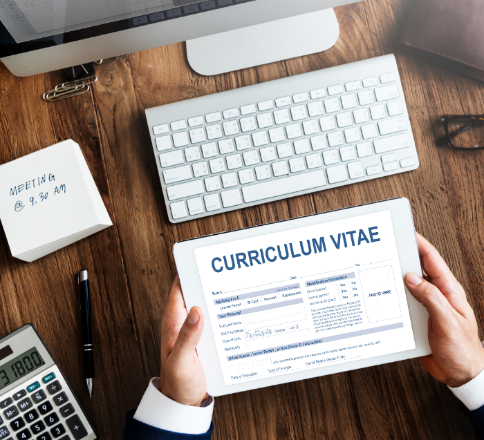 Curriculum vitae en pantalla - tipos de CV