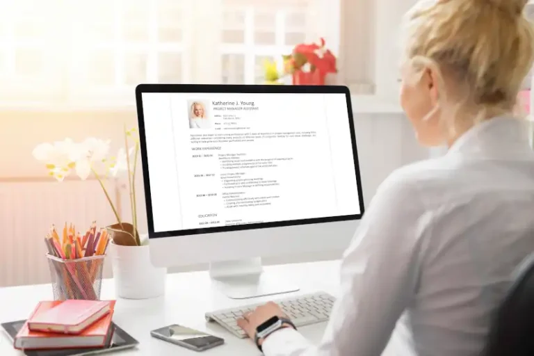 Cómo crear un currículum con IA y que quede perfecto en minutos