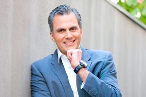 Currículum de Javier Ortega Smith